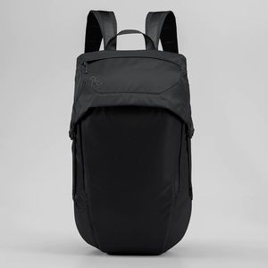RYU Locker Lux 24L backpack